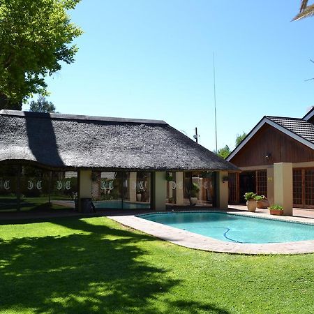 Castello Guesthouse Vryburg Esterno foto