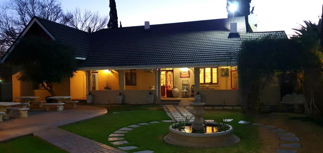 Castello Guesthouse Vryburg Esterno foto