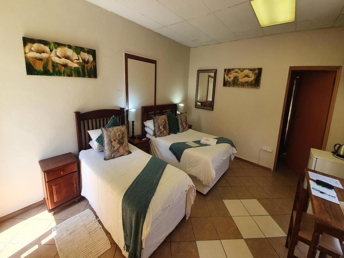 Castello Guesthouse Vryburg Esterno foto